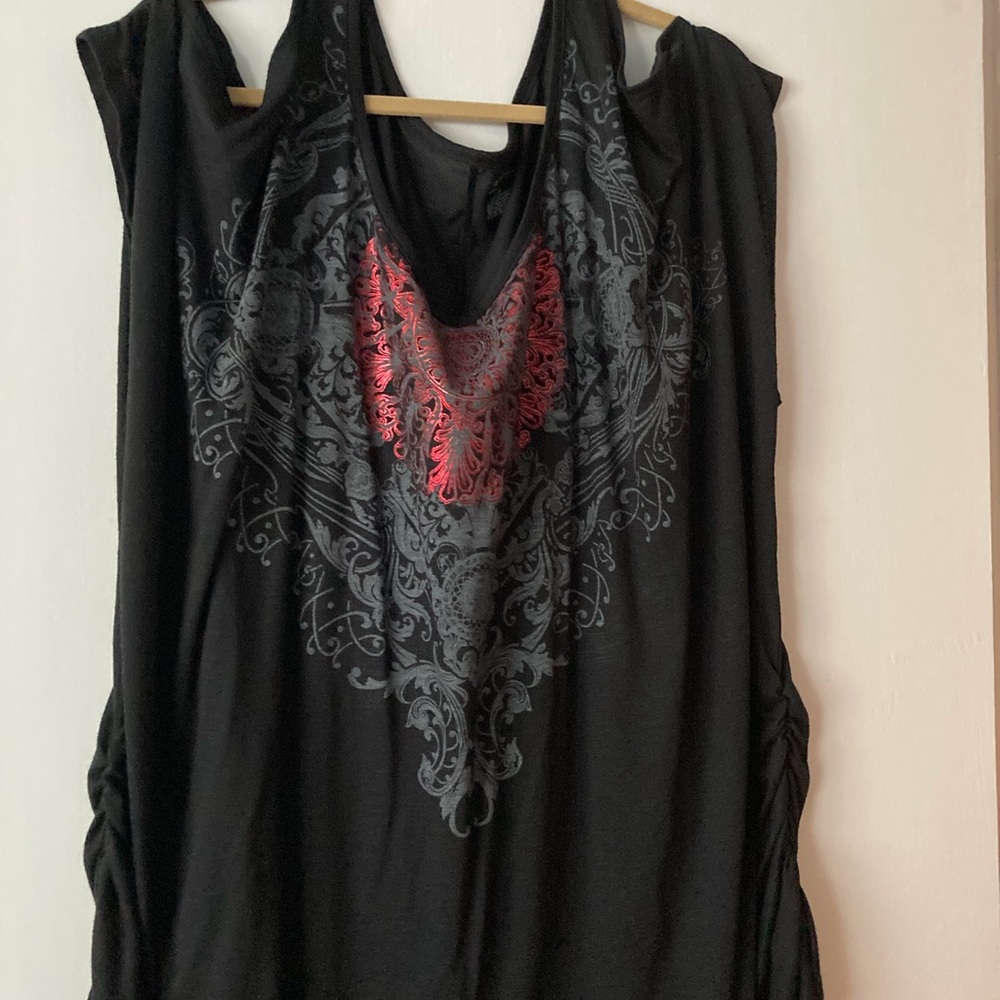 Lane Bryant graphic shirt size 26/28